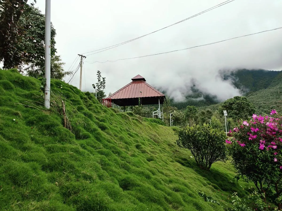 Cleveland Resorts Kanthalloor