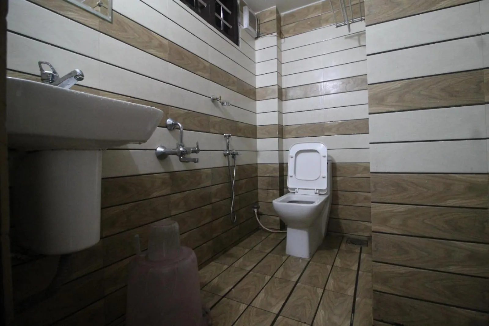 Cleveland Resorts Kanthalloor